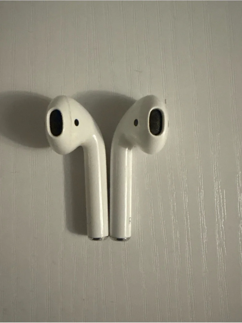 Wireless Apple AirPods including Silicone Cover - Navy Blue